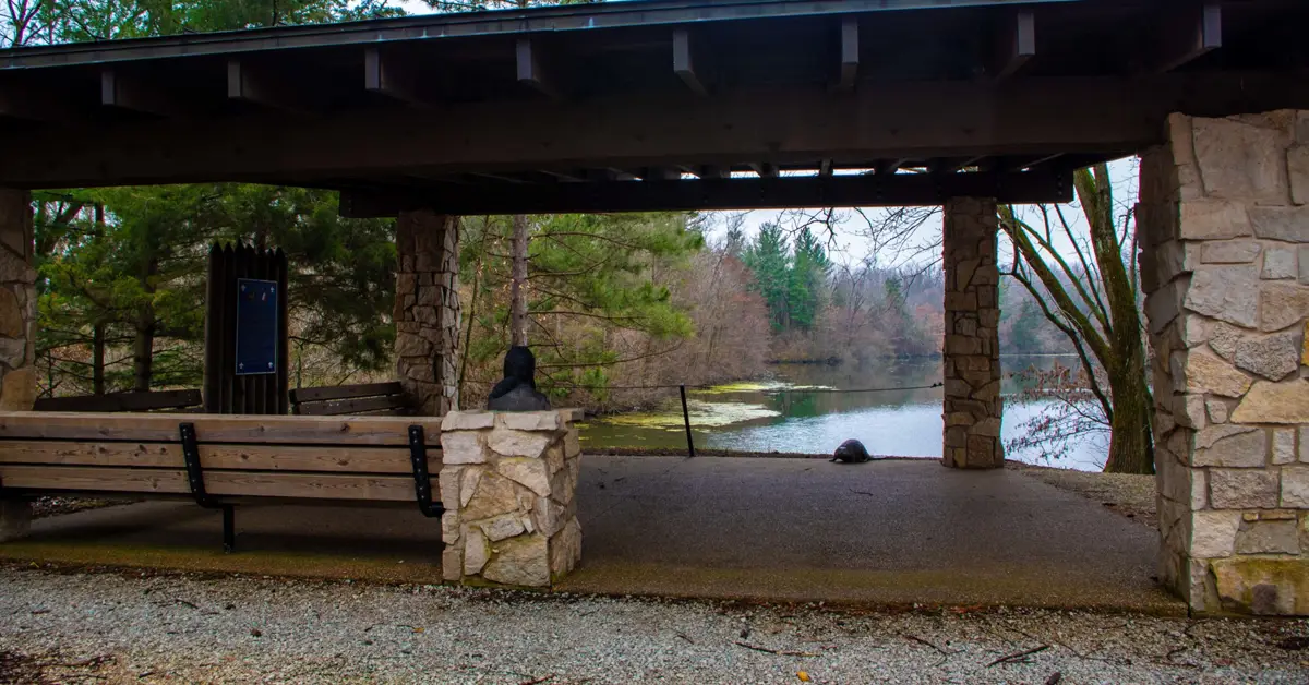 French Overlook wedding venue at Wildlife Prairie Park