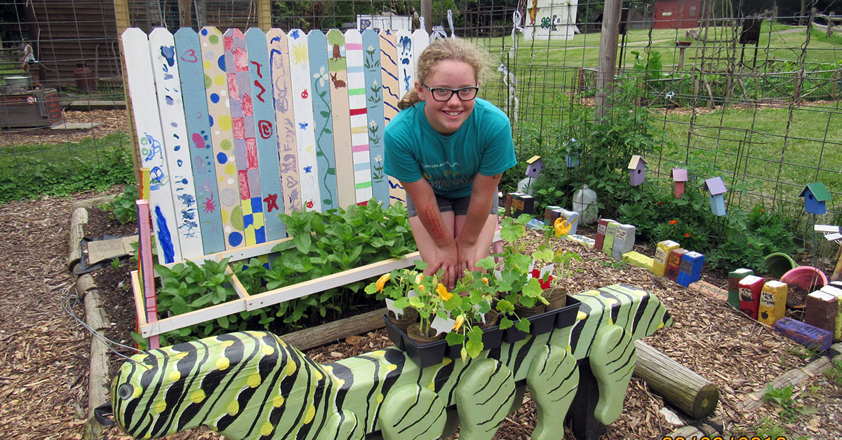 University of Illinois Extension Master Gardener at Wildlife Prairie Park