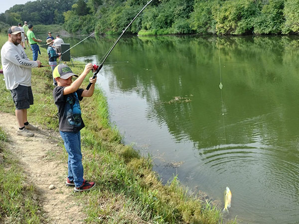 Outdoor Fun Extravaganza at Wildlife Prairie Park