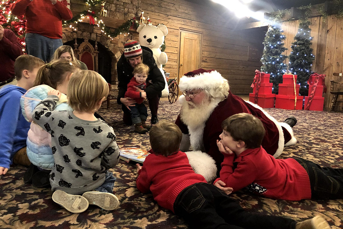 Santa's Wildlife Express at Wildlife Prairie Park