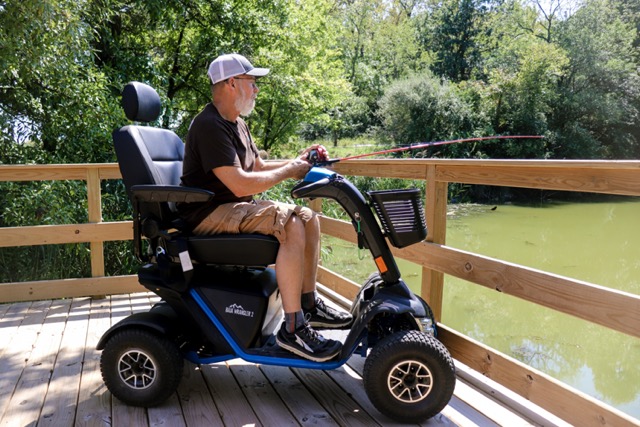 Service Animals at Wildlife Prairie Park